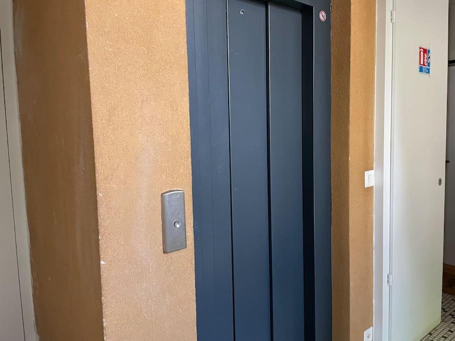 Studio Proche De La Gare ! Apartment Lausanne Exterior photo